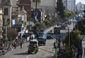 El domingo 9 de julio se realizará el desfile cívico militar con ceremonia oficial a las 11 hs en Alem y Sarmiento