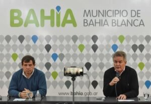 Intendente Gay actualiza medidas de cuarentena prorrogada hasta el 26 de abril con flexibilizaciones parciales en comercios.