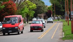 Demarcación de ciclovía en 19 de Mayo prosigue hasta jueves con trabajos nocturnos.