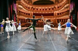 Ballet del Sur presenta cuatro funciones de despedida de temporada 2025 en el Gran Plaza Teatro del 4 al 7 de marzo.