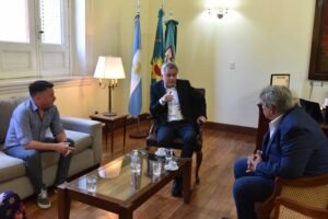 El intendente Héctor Gay mantuvo una reunión productiva con el ministro de Transporte de Buenos Aires