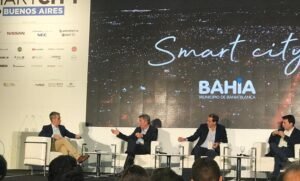 Héctor Gay presentó la experiencia de Bahía Blanca en Smart City Expo Buenos Aires.