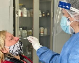 El centro de testeo ubicado en Caronti 76 (Cono Sur) permanecerá cerrado hasta el martes inclusive debido a trabajos de mantenimiento. Durante este período