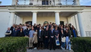 La Dirección de Turismo presentó las propuestas turísticas y recreativas de Bahía Blanca a estudiantes extranjeros que se capacitarán en la UNS. La bienvenida oficial tuvo lugar en la Casa de la Cultura.