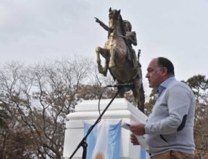 Se realizó en el Parque de Mayo la ceremonia por el 171º aniversario del fallecimiento del General José de San Martín