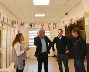 Completó la refacción del Jardín de Infantes 909 ubicado en Nueva Provincia 2590. Con una inversión de 5.5 millones de pesos se reparó el sistema de desagües pluviales