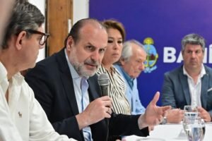 Susbielles presenta agenda de trabajo con sector comercial para potenciar el centro de la ciudad.
