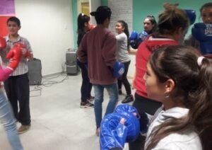 Centro Juvenil ofrece cursos de electricidad