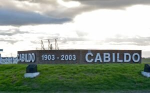 La localidad de Cabildo celebra su 119º aniversario con actividades culturales: presentación del libro 'Abrazar la Vida'