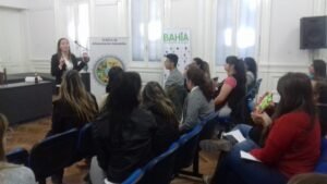 Municipio implementa programa de autocuidado y hábitos saludables para empleados municipales.