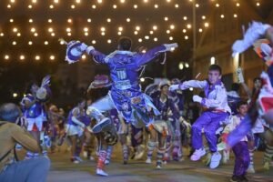 Murgas y artistas locales brillaron en primer fin de semana de Carnaval 2024 en Bahía Blanca.