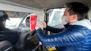 Campaña municipal de concientización sobre trata de personas con cartelería en transporte público (micros