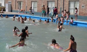 Abren inscripciones para Colonias Municipales de Verano 2019-20 en siete sedes bahienses.