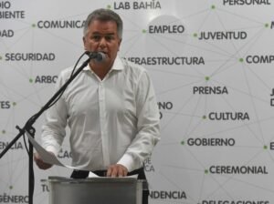 El intendente Héctor Gay anunció reorganización del equipo de gestión a partir de diciembre. Se suprime la Jefatura de Gabinete y Secretaría Privada