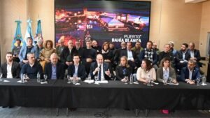 Susbielles encabeza reunión multisectorial sobre proyecto GNL de YPF-Petronas