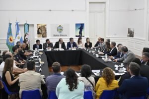 El intendente Susbielles encabezó el primer encuentro del Consejo Municipal de Seguridad y Justicia
