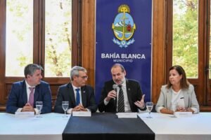 Municipio y UNS rubricaron 20 convenios de formación