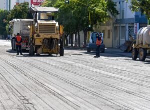 Se cierra al tránsito la calle Tres Sargentos entre Salliqueló y Los Adobes durante 30 días por obras de pavimentación. Además