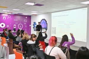 Bahía Hub presenta ciclo de charlas y talleres astronómicos. Miércoles y lunes