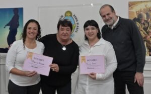 Susbielles entregó local a Peluqueras en Acción y diplomas a 30 egresadas de cursos gratuitos.