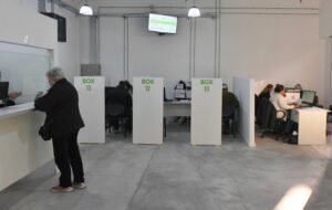 Las Oficinas de Licencias de Conducir (Paseo del Sol) atienden en verano de lunes a viernes de 8 a 16 horas.