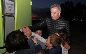 El Municipio inauguró iluminación LED en plaza Lanteri