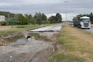 El Municipio solicitó formalmente a la Dirección de Vialidad Provincial que continúe las reparaciones de pavimento en la autovía Raúl Alfonsín entre Tres Sargentos y 14 de Julio