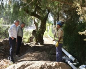Avanzan obras de extensión de cloacas (15% de progreso) y agua potable (85% completado) en Barrio San Miguel