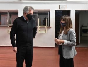 El intendente Héctor Gay supervisó obras de mejora en la Escuela Secundaria 2 con inversión de 7.6 millones de pesos.