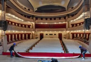 Se iniciaron trabajos de ignifugado del telón principal del Teatro Municipal como parte de ampliación y readecuación del coliseo.