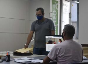 El Municipio de Bahía Blanca convoca a través de su Dirección de Trabajo para cubrir tres puestos: Auxiliar Técnico para Obra (requiere formación en ingeniería/arquitectura y AutoCAD)