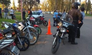 Tránsito Urbano labró 502 infracciones y retuvo 41 vehículos en operativos realizados entre el 19 y 24 de noviembre.