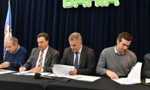 Bahía Blanca se adhiere a la Red de Municipios Cooperativos para impulsar desarrollo sostenible con equidad territorial.