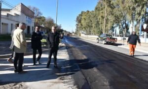 Comienza reencarpetado de calle Don Bosco con inversión de 16.3 millones de pesos y plazo de cuatro meses.