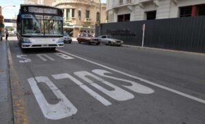 El domingo habrá cortes de tránsito y cambios en líneas de colectivos por el paseo gaucho de la Fiesta Tradicionalista.
