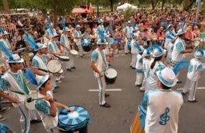 Se desarrollan corsos barriales del carnaval 2019 con murgas en diversos barrios hasta el 9 de marzo.