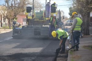 Concluida primera etapa del Plan de Repavimentación: 34 cuadras en siete barrios benefician a 2700 vecinos.