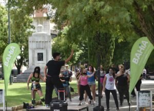 Continúa el ciclo Bahía Ritmos con clases gratuitas de danza en plaza Rivadavia. Este viernes 12 de danza urbana (Hip hop y Reggaeton) y el 19 de Cuarteto y Cumbia