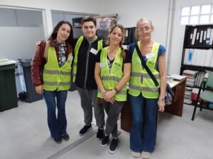 Personal de la Subsecretaría de Gestión Ambiental realizará encuestas domiciliarias sobre el servicio de recolección diferenciada en cuatro barrios hasta el 15 de diciembre. Los promotores trabajarán en turnos matutino y vespertino.