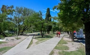 Reabrió el corredor que conecta parque Boronat