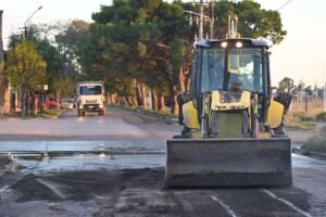 Inicia primera etapa reencarpetado asfáltico en 32 cuadras por $512 millones.