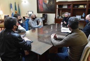 Se autoriza la reapertura de galerías y centros comerciales en Bahía Blanca bajo protocolos sanitarios.