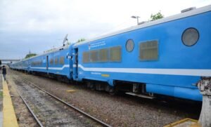 Tren sanitario atiende hasta el sábado en Estación Sud con consultas médicas