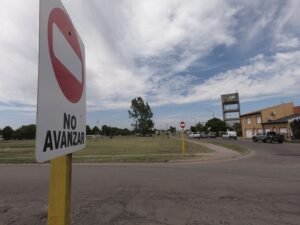 A partir del próximo lunes se modificará el sentido de circulación en dos calles: Falcón tendrá doble circulación entre Río Negro y Piedrabuena
