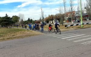Mañana a las 14 se realizará una bicicleteada guiada por las principales empresas ferroviarias de la ciudad. El paseo de 8 km incluye visitas a Estación Sud