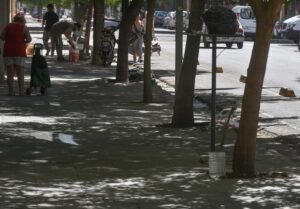 El Municipio implementará a partir del 31 de enero un plan de regularización de veredas en el macrocentro que incluye relevamiento de aceras