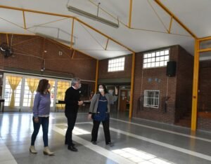 Se concluyeron los trabajos de refacción en la Escuela Nº 75 (Enrique Julio y Bélgica) con una inversión de 3