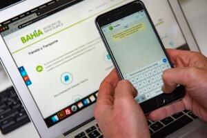 Tránsito habilitó WhatsApp para gestionar turnos y consultas de licencias de conducir.