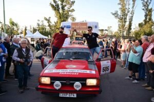Bahía Blanca recibió a 137 competidores del XXI Gran Premio Argentino Histórico con vehículos clásicos de valor.